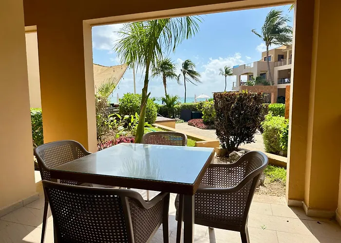 El Faro 103 Surf Ground Floor 2 Bedroom Apt Pool View