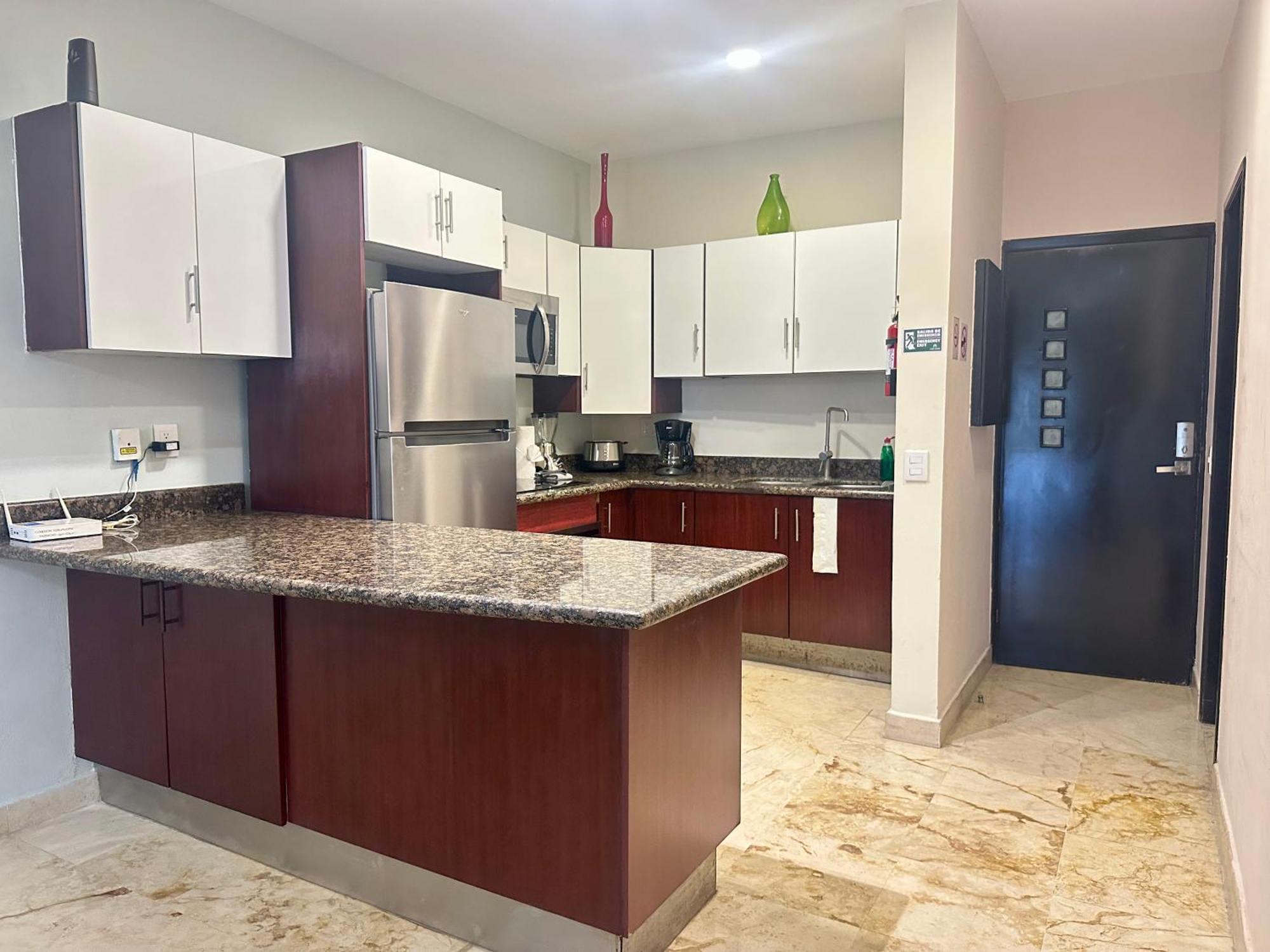 El Faro 103 Surf Ground Floor 2 Bedroom Pool View Playa del Carmen
